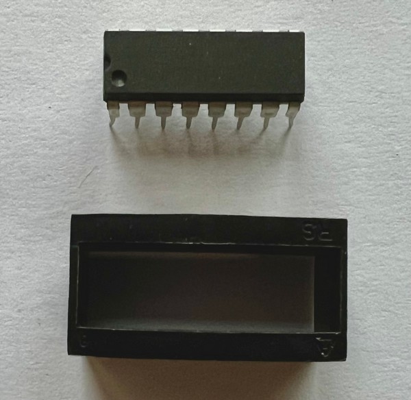 MCP3008 integrated circuit