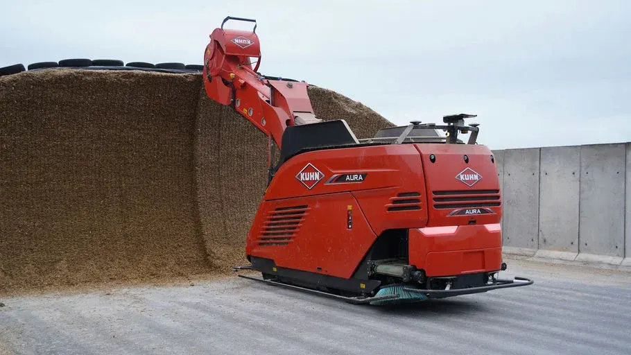 Kuhn Aura